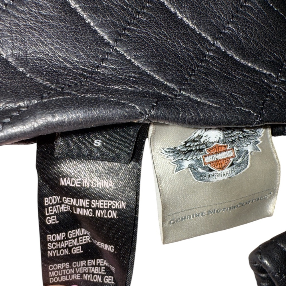 🔥3/$20🔥 Harley-Davidson Genuine Sheepskin Leather Quilted Black Gloves Size Smal - Picture 3 of 3